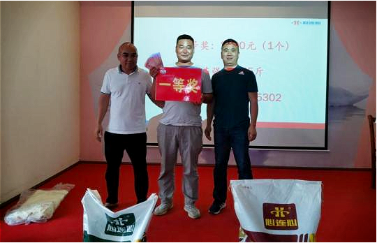 心連心東方甜玉米“豐收王”開(kāi)賽，看看“冠軍玉米”是怎么種的！